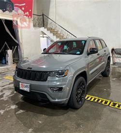 جيب جراند شيروكي